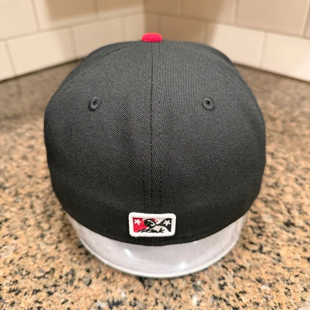 Lansing Lugnuts MiLB Baseball New Era 59FIFTY Fitted Hat‎ Cap Size 7 New